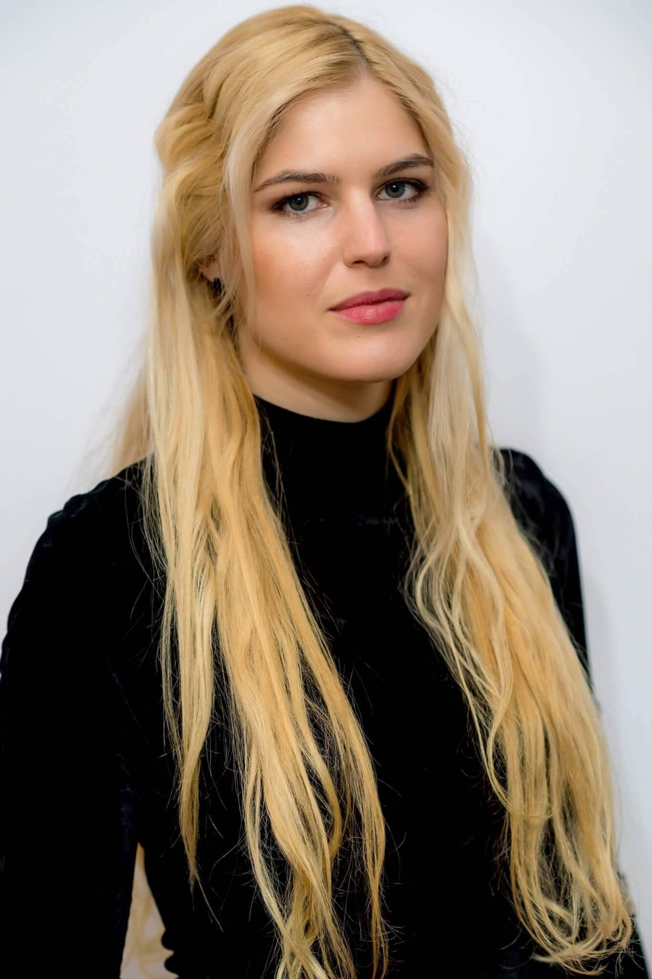 gabriela-ligia-groza (1)