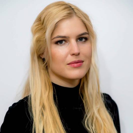 gabriela-ligia-groza gabriela-ligia-groza